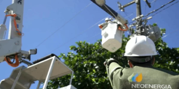 Manutenção na rede elétrica causará interrupção de energia em Arniqueira nesta quinta-feira