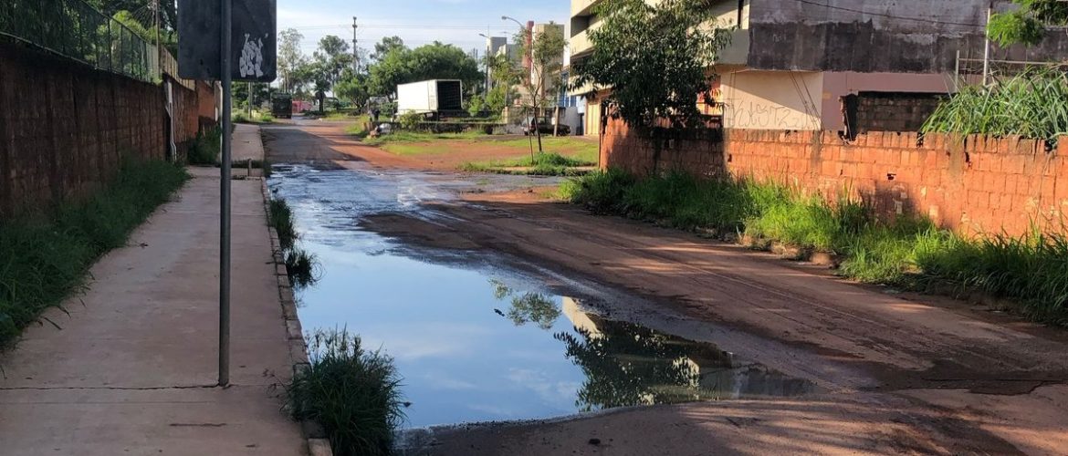 Vazamentos de água e esgoto preocupam moradores de Arniqueira, Areal e ADE