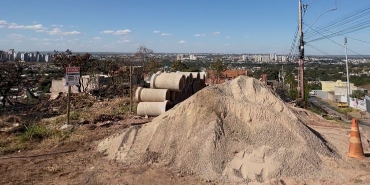 Obra de drenagem marca avanço histórico na infraestrutura de Arniqueira