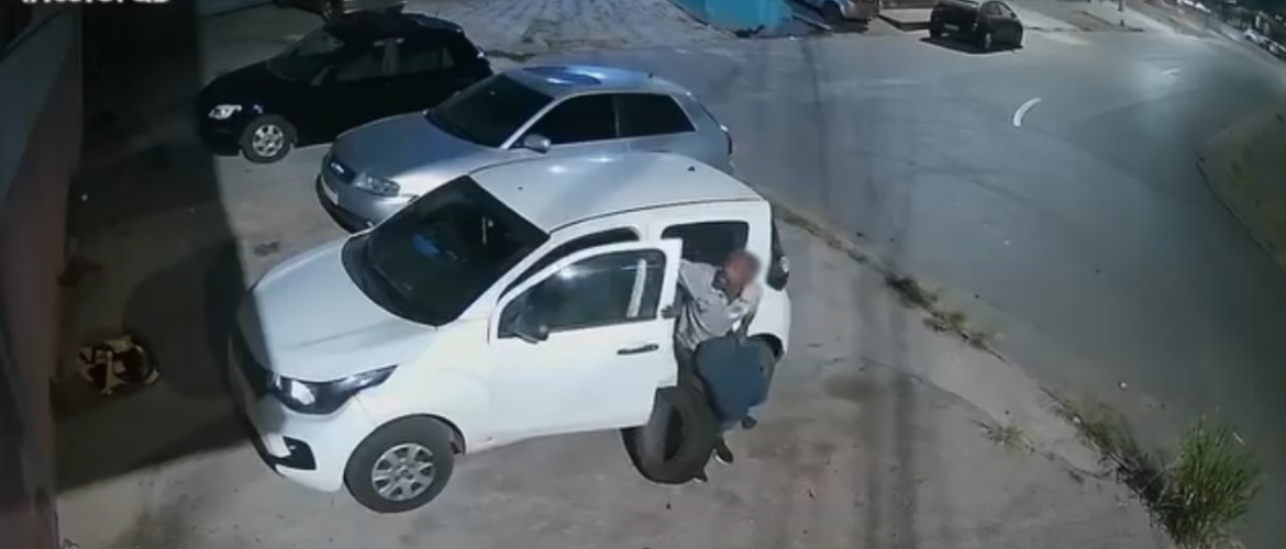 Homem furta estepe e objetos de carro em Arniqueira