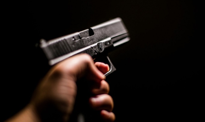 Homem é morto a tiros na madrugada de sábado (19) em Arniqueira